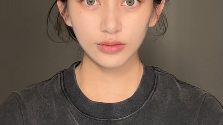 Membuka berbagai tampilan makeup 2.0