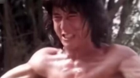 [Bilibili enters VUP] Japanese corpse-carrying girl looks at Jackie Chan at different ages [Eight-mi