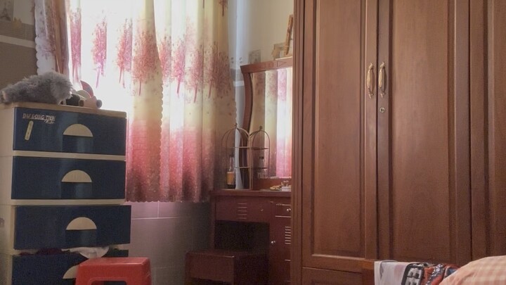Trung học cơ sở Tân Thạnh,Hồ Quốc Thái lộ video ngủ