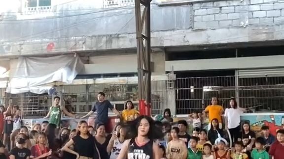 ang angas ni ate🤭😅