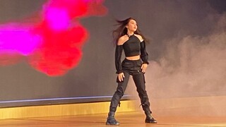 毕业典礼的舞蹈：BLACKPINK remix+aespa Next Level +Black Mamba
