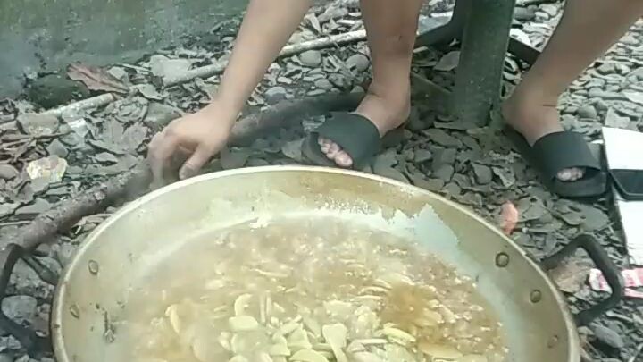 masak. jjeengkol gaes😅