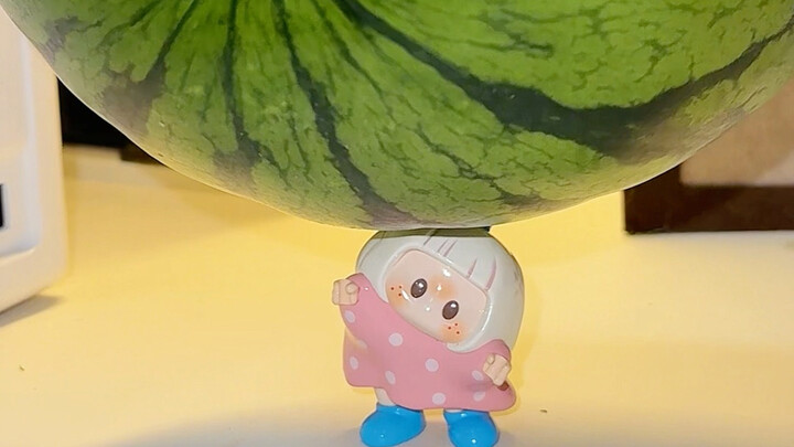 โยโย่ยกแตงโมลูกใหญ่ได้ยังไง!