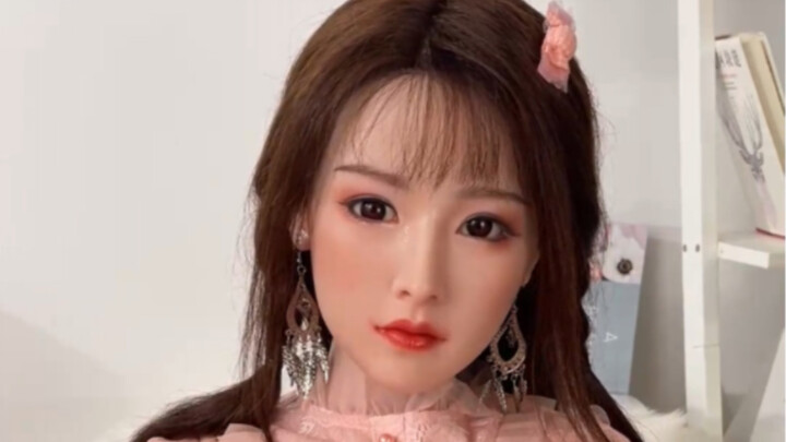 [Realistic Doll Figure Recommendations] Pink Doll