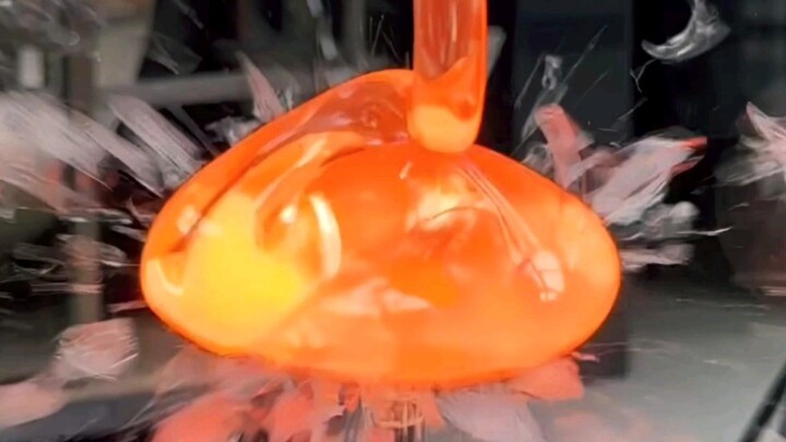 Nghệ thuật chính là sự bùng nổ💥