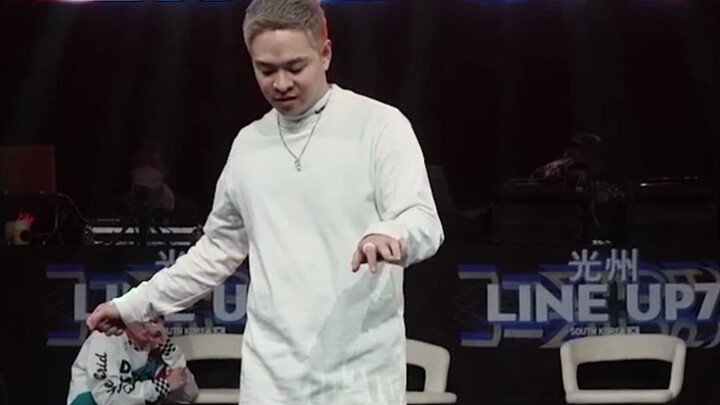 Lihat bagaimana Hozin sang jenius bermain-main dengan musik, tidak bisa tidak kagum deh