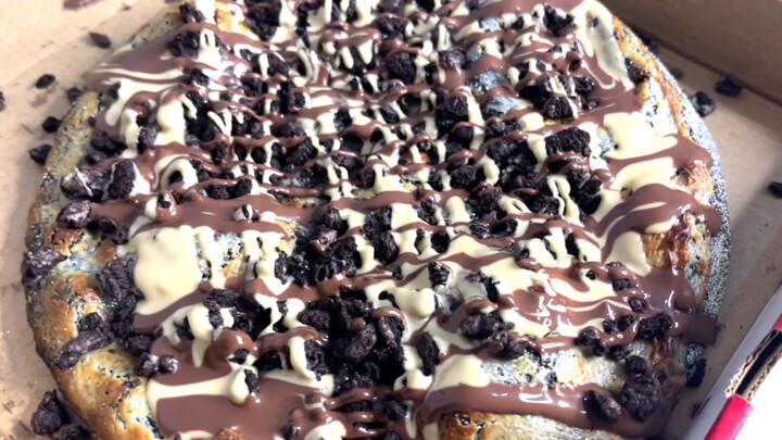 Không ngờ Oreo lại có thể làm pizza, ăn một miếng tăng 5 cân