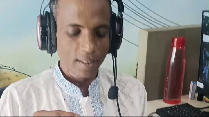 ঈদের আনন্দ ভাগাভাগি করে নেওয়ার মুহূর্ত