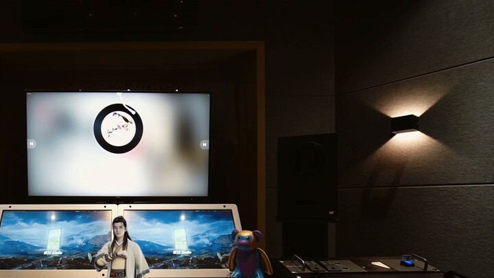 What was it like listening to Wang Zhengliang singing "Extraordinary", the theme song of "A Mortal's