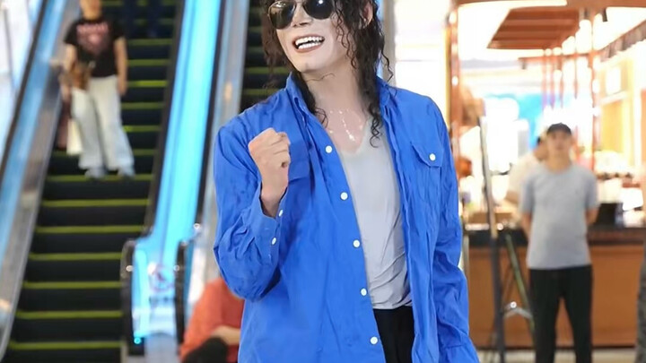 As soon as the music starts, let your body follow the rhythm.