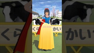 Left or Right SnowWhite Mio 😍 #sakuraschoolsimulator #shorts #tiktok #viral