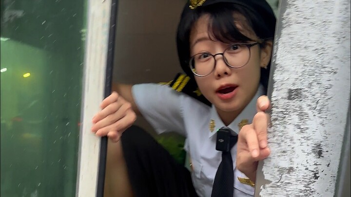 Con trai đi làm xa nhất định phải chú ý an toàn!