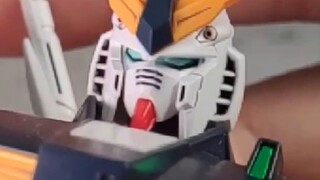 [Gunpla] Những chiếc EG này có cấu trúc khớp vai khác nhau?
