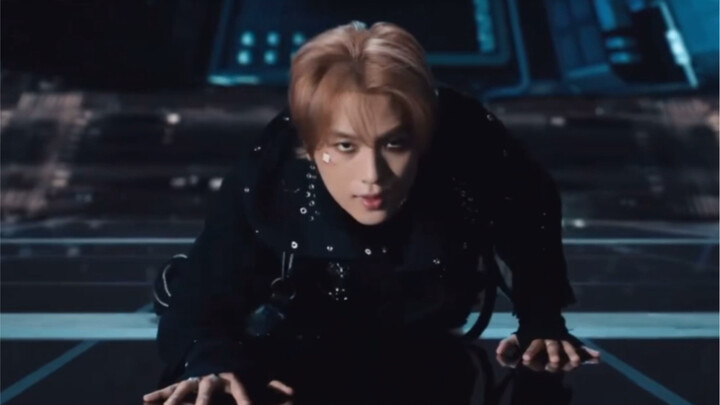 Fact check, but the DNA is messed up.