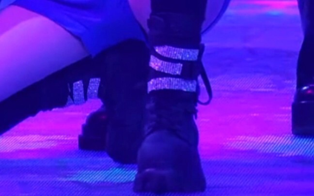 Mengunggah lagi! Rekaman vertikal versi lanskap kaki winter | aespa "Next Level" – "Anjing kecil men