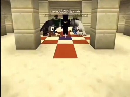 Minecraft: Perlakukan rekan setim sebagai orang Jepang