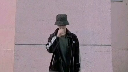 فريق الرقص في R1SE يغطي أغنية TOMBOY