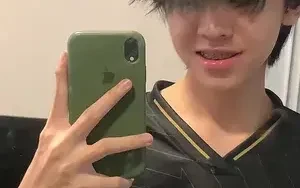 พี่รู้ตัวมั้ยว่าพี่หล่อมาก