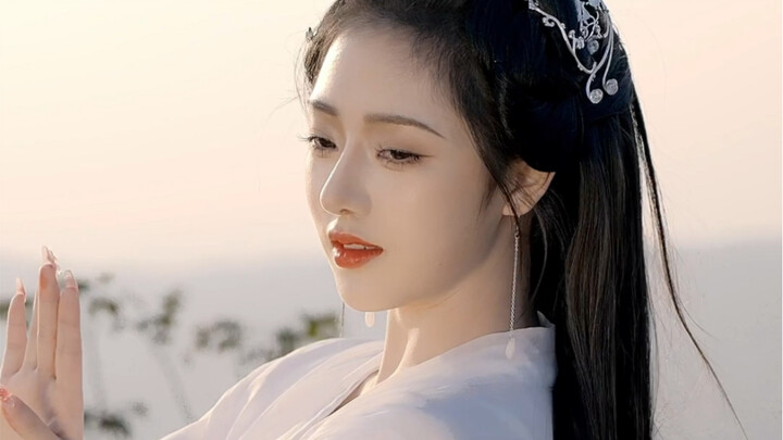 "Maybe the wind is too weak to bring my thoughts to you"