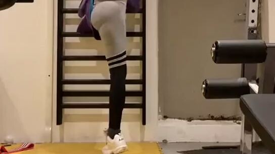 wajib olahraga ya guys