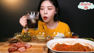 Coan vịt, coan heo hun khói và mì gà cay 7 #amthuc