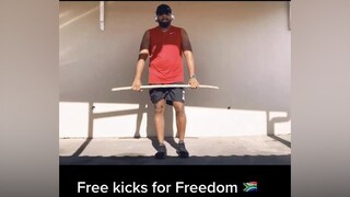 Free kicks for freedom🇿🇦 freedomday tiktoksouthafrica workout fitathome