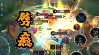 มีดเล่มนี้ช่วยชีวิตเพื่อนร่วมทีมของเขาจากอันตราย