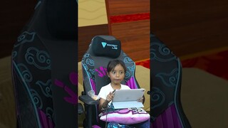 LEIKA MALAH MATIIN LAYAR HAHAHA #roblox #robloxindonesia #viral #shorts #leika #leikagaming #gaming