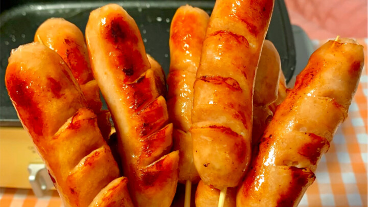 What It’s Like Running a Snack Shop From Home