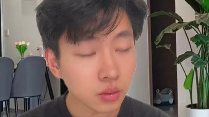 Can we delete all classmates from "University Graduation"?