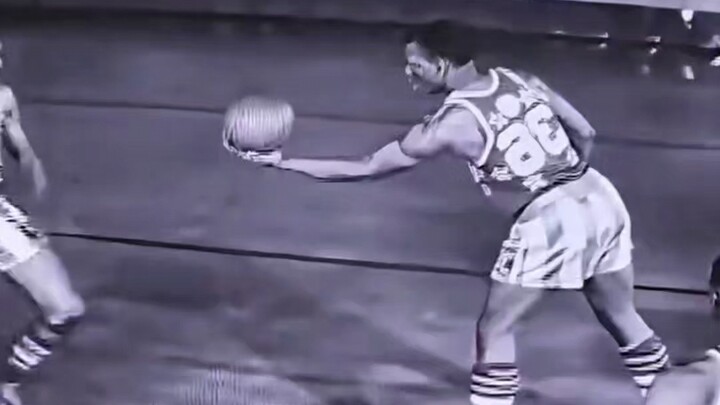 Orang Aneh Basket