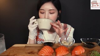 Đồ ăn Hàn : Nhăm nhăm sushi cá hồi siêu ngon 3 #MonngonHan