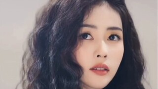 Komentar di balik layar Luo Yunxi dan White Deer’s Harper’s Bazaar di YouTube membuat netizen luar n