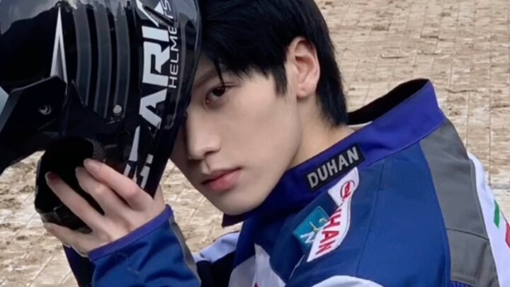 【รวมหนุ่มหล่อคุณภาพสูงจากติ๊กต็อก 14】วันละหนึ่งรอบ แฟนก็ต้องลาไป ‖ ท้าไม่โดนใจ