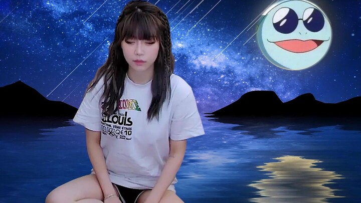 Zhou Shuyi meditates and enters sage mode: Did I put on my pants or did I flash my goods?