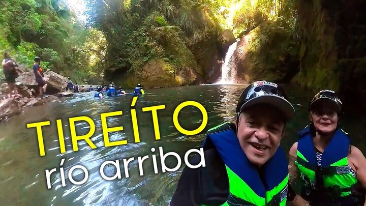 Tireíto río arriba