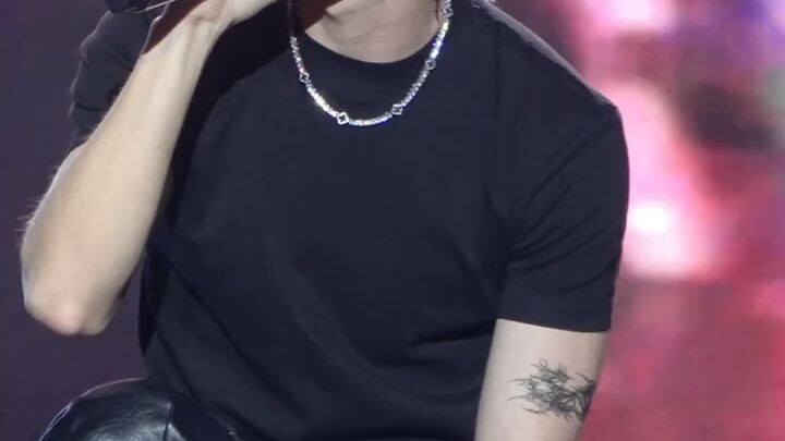 Lil Ghost - 小鬼王琳凯 Right By Wrong First Live Performance ❤️ #ninepercent #lilghost