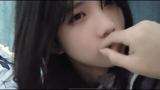 （补档）在男生宿舍洗完澡后，舍友怎么都看着我啊？