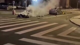 《赶着去投胎》