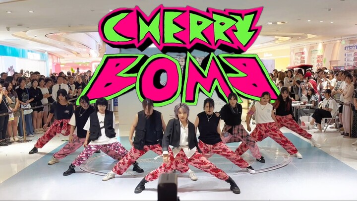 【NCT127 – Cherry Bomb】Who’s dissecting the 4.5-minute dance? Uncle Kyung makes a summer comeback aft