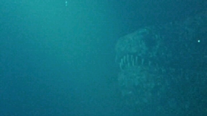 Dedikasikan film ini untuk mengenang salah satu anggota tim kami yang telah tiada, mohon tetap henin