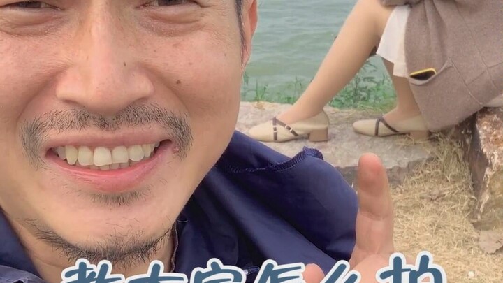 สาระแน่น! คุณลุงใจดีสอนวิธีถ่ายขาให้สวย แค่เรียนครั้งเดียวก็ทำตามได้เลย!