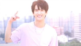 【Zhang Yuan】/Archaeology Series/ This is Yuanyuan dancing on the rooftop—something you've never seen