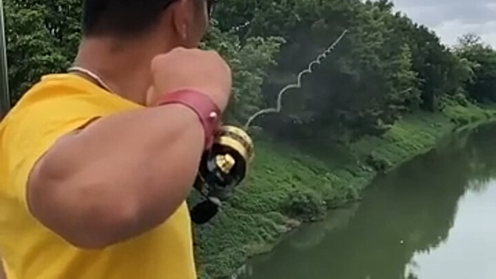 Peralatan memancing baru, Memancing Spider-Man
