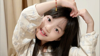 好甜！女儿从学校学回来的手势舞