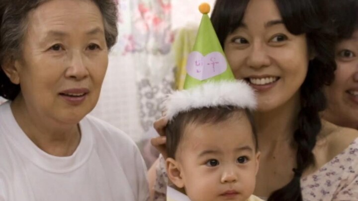 A mother gives birth in prison; maternal love knows no class distinctions (Part 2)