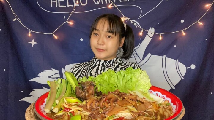 ส้มตำหมึกกรอบกรุบๆ หมึกเด้งๆ ปลาร้าเหม็นๆแซ่บคัก❤️‼️✨