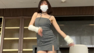 妈妈说：扭的真好看