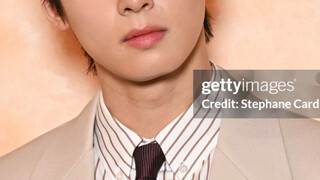 Bình luận gay gắt về những người nổi tiếng nam tại Tuần lễ thời trang (Những người theo đuổi ngôi sa