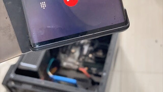 When everyone ships computers, please make sure to pack them carefully—just look at this damage from